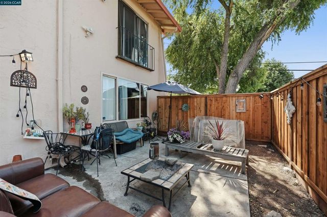 1891 Landana Dr A, Concord, CA 94519