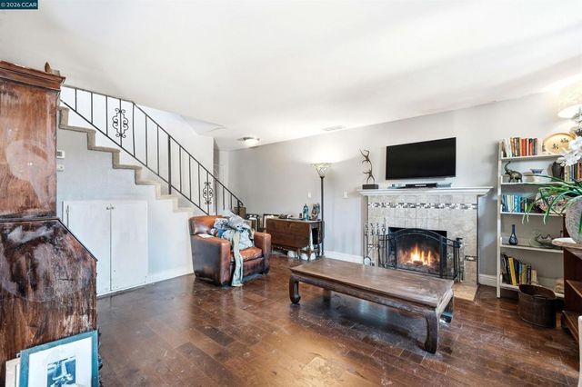 1891 Landana Dr A, Concord, CA 94519