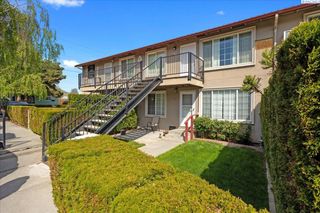 526 S 40th #a203 # A203, West Richland, WA 99353