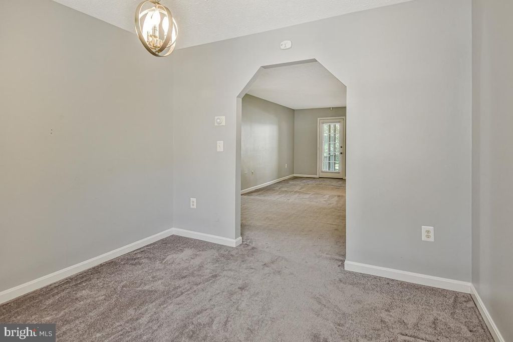 Image 12 of property listing at 5503 SKIPJACK CT, Waldorf, MD 20603