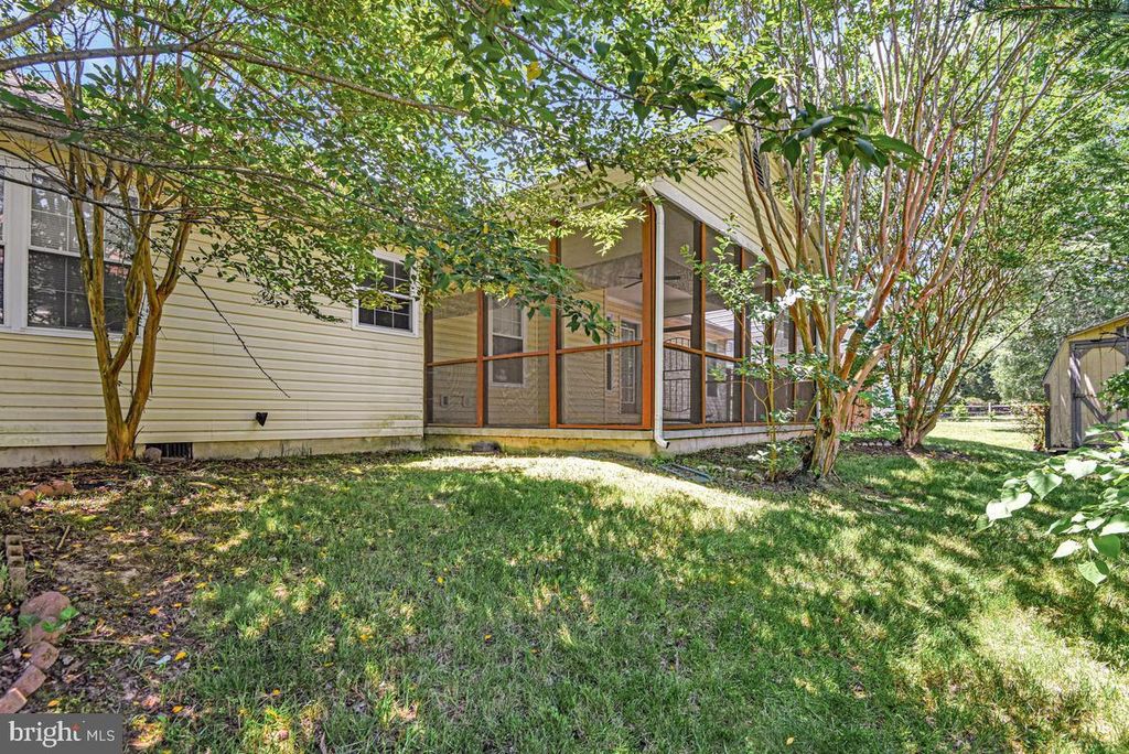 Image 32 of property listing at 5503 SKIPJACK CT, Waldorf, MD 20603