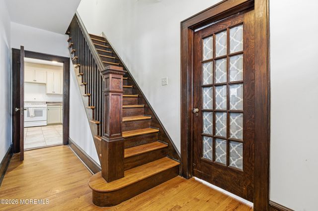 9 Norwood Court, West Long Branch, NJ 07764