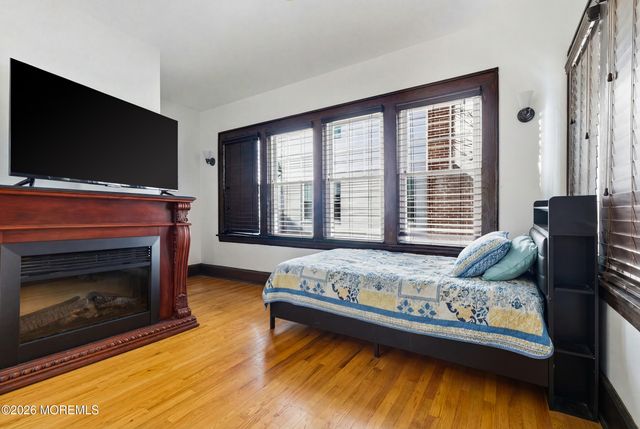 9 Norwood Court, West Long Branch, NJ 07764