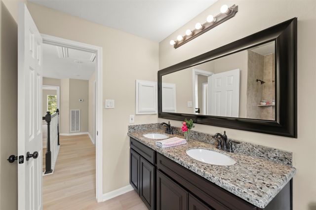 3230 Serene Oak Drive, Sugar Land, TX 77478