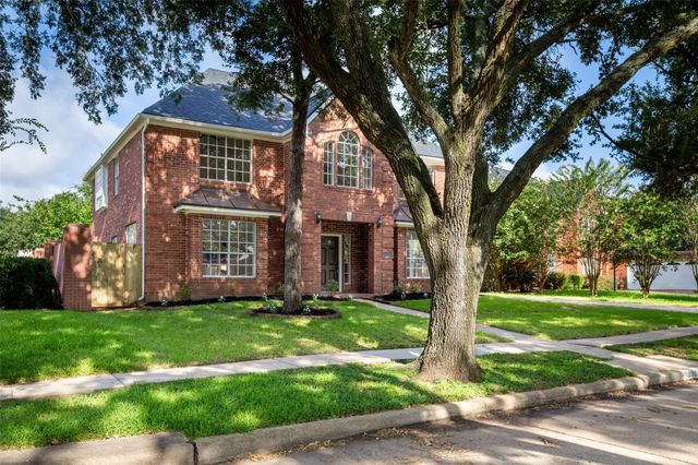 3230 Serene Oak Drive, Sugar Land, TX 77478