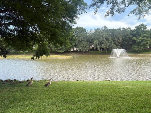 3230 Serene Oak Drive, Sugar Land, TX 77478