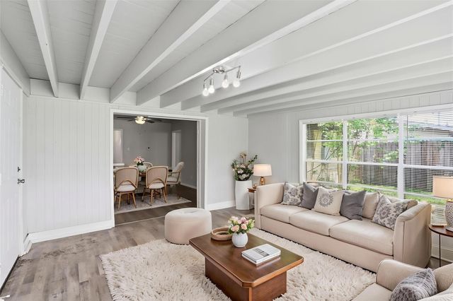 5242 Grace Point Lane, Houston, TX 77048