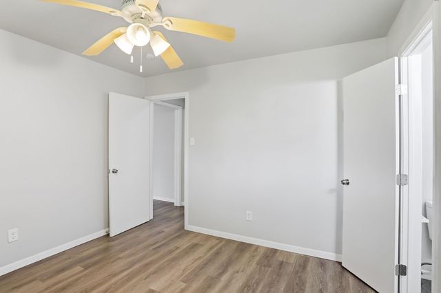 5242 Grace Point Lane, Houston, TX 77048