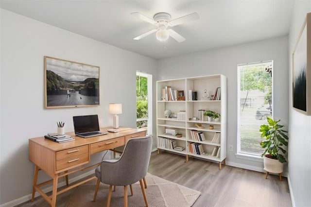 5242 Grace Point Lane, Houston, TX 77048