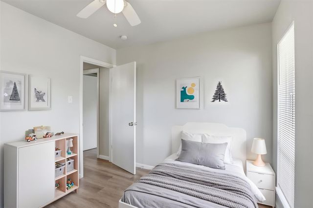 5242 Grace Point Lane, Houston, TX 77048