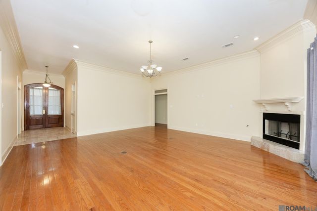16306 Winding Ridge Ave, Prairieville, LA 70769