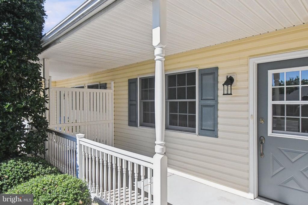 2461 E HIGH ST, Pottstown, PA 19464 — photo 2