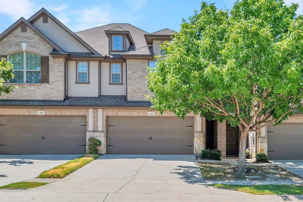 933 Brookville Court, Plano, TX 75074