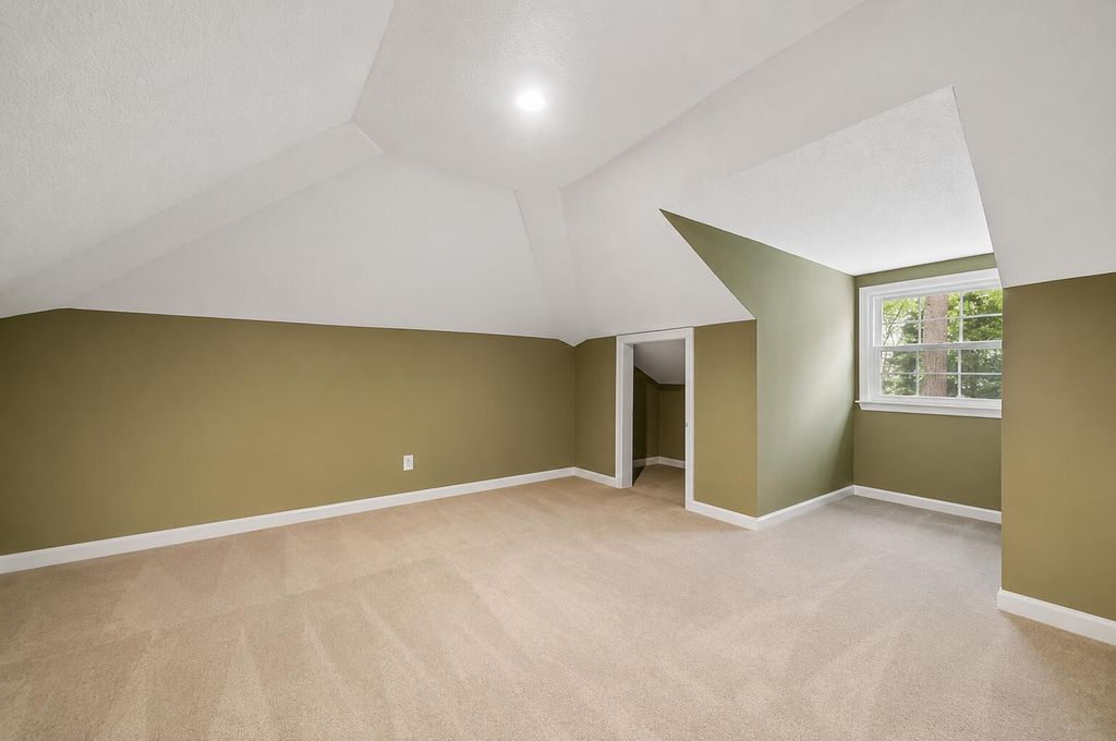 Image 26 of property listing at 108 President Circle, Summerville, SC 29483