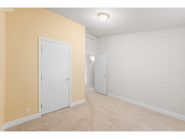 164 Jacob Hale Way, Roseburg, OR 97471