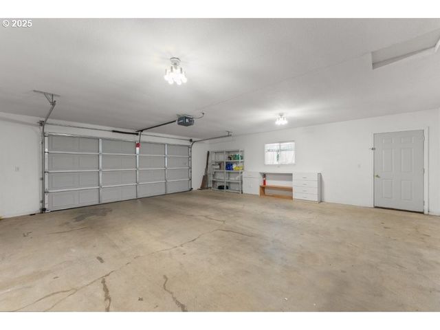 164 Jacob Hale Way, Roseburg, OR 97471