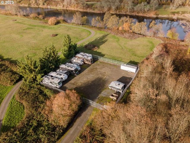 164 Jacob Hale Way, Roseburg, OR 97471