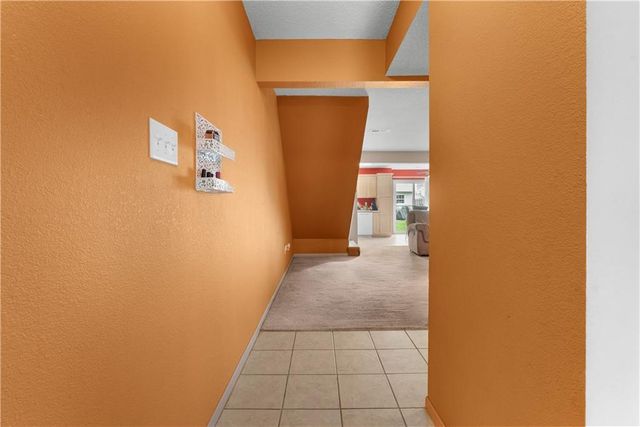 1325 SE NORWOOD Drive, Lee's Summit, MO 64081