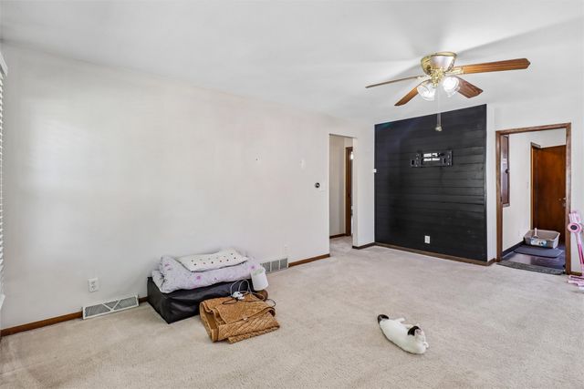 3714 Amherst Street, Des Moines, IA 50313