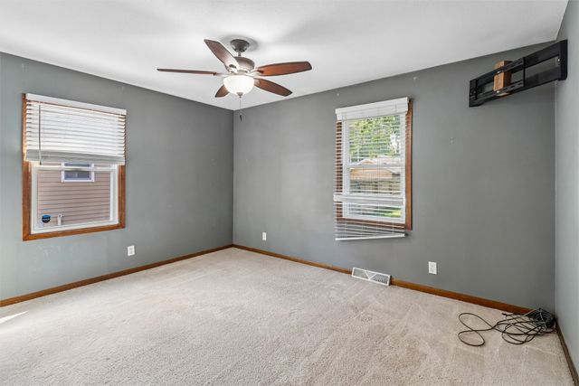 3714 Amherst Street, Des Moines, IA 50313