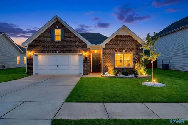 114 Emma Grace Lane, New Market, AL 35761