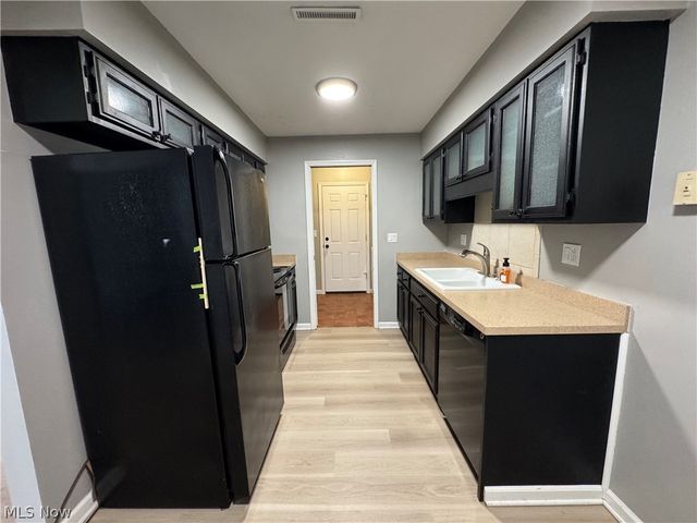 3527 Villa Casa Court, Brunswick, OH 44212