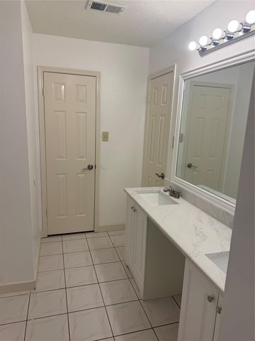 14322 Golden Cypress Lane, Cypress, TX 77429