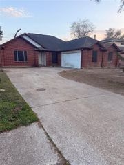 14322 Golden Cypress Lane, Cypress, TX 77429