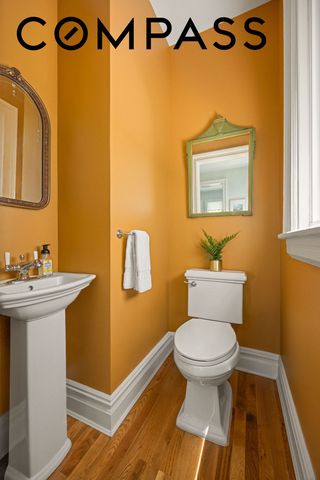 515 E 3rd Street, New York City, NY 11218
