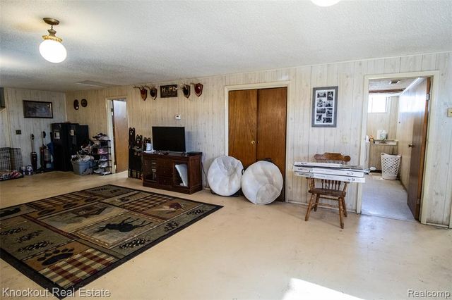 12046 Morrish Road, Clio, MI 48420