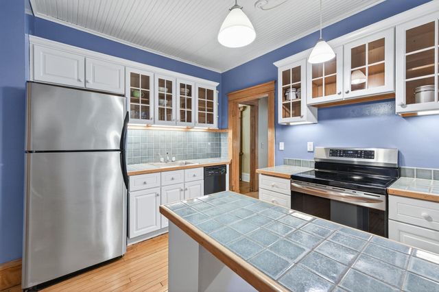 1636 Ashland Avenue, Saint Paul, MN 55104