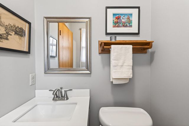 1636 Ashland Avenue, Saint Paul, MN 55104