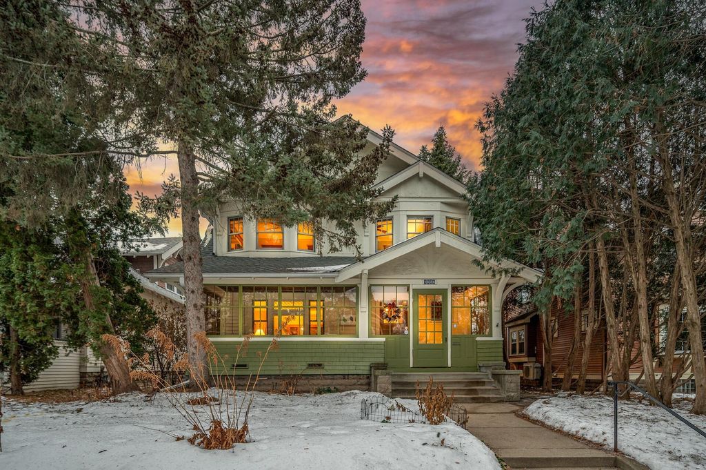 1636 Ashland Avenue, Saint Paul, MN 55104