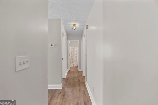 135 Gingercake Court, Fayetteville, GA 30214