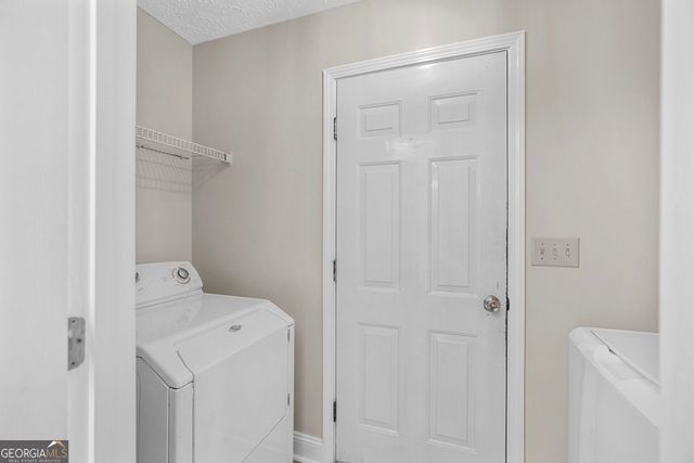 135 Gingercake Court, Fayetteville, GA 30214