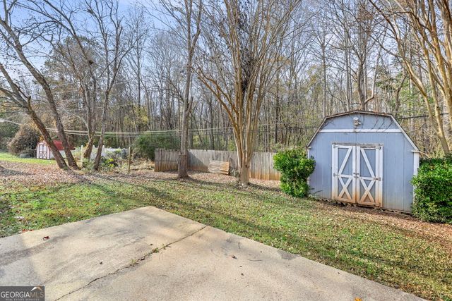 135 Gingercake Court, Fayetteville, GA 30214