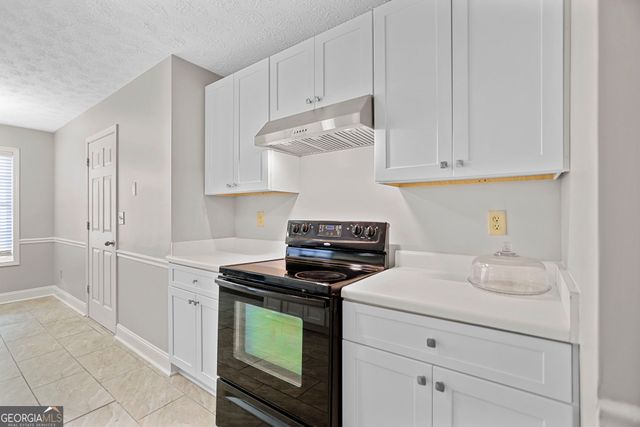 135 Gingercake Court, Fayetteville, GA 30214