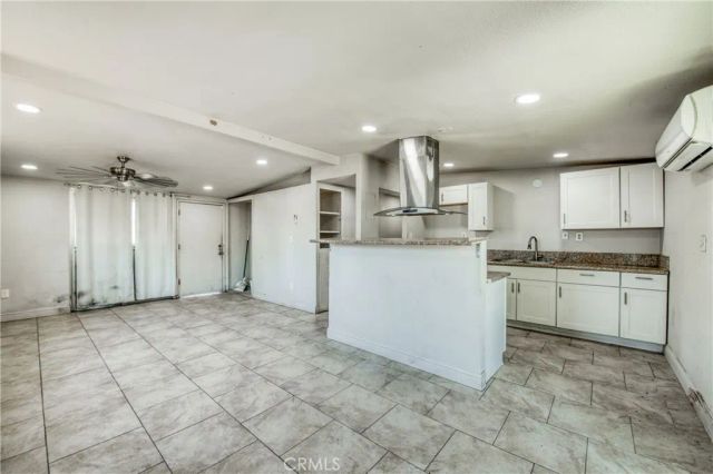 2326 E Hampton, Fresno, CA 93726