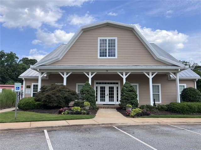 3 Garbor Court, Greer, SC 29650