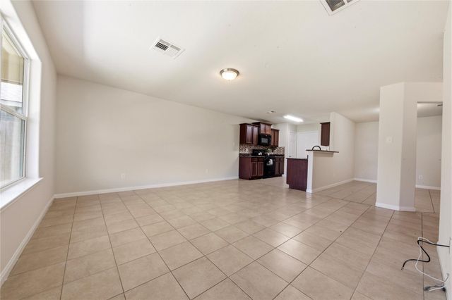 9438 Sapphire Creek Lane, Rosharon, TX 77583