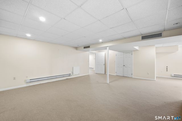 6 Ashley Court, Danbury, CT 06810