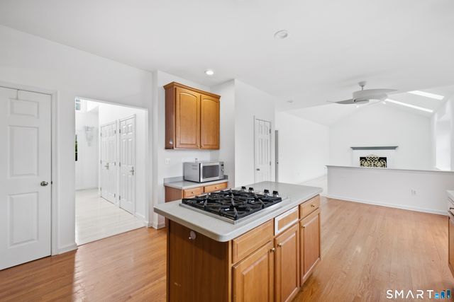 6 Ashley Court, Danbury, CT 06810