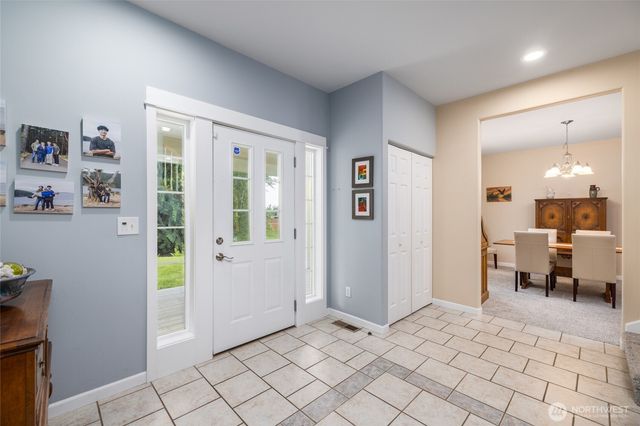 3720 E Broadway Street, Mount Vernon, WA 98274