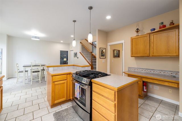 3720 E Broadway Street, Mount Vernon, WA 98274