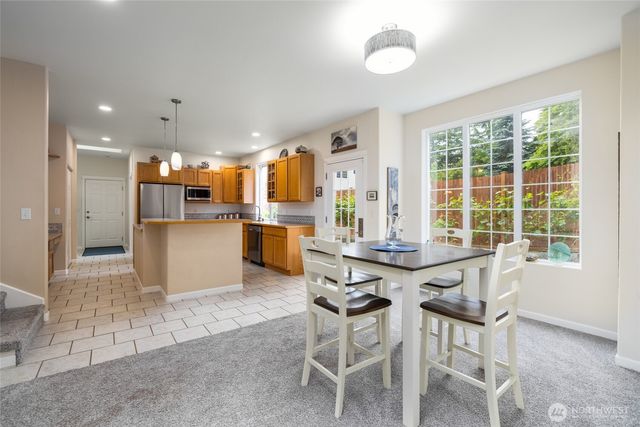 3720 E Broadway Street, Mount Vernon, WA 98274