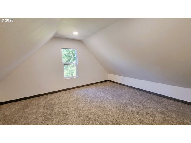 1445 W 11TH Ave, Eugene, OR 97402