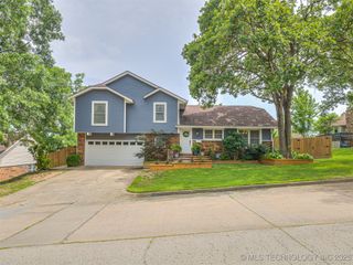 1608 Glendale Road, Sapulpa, OK 74066