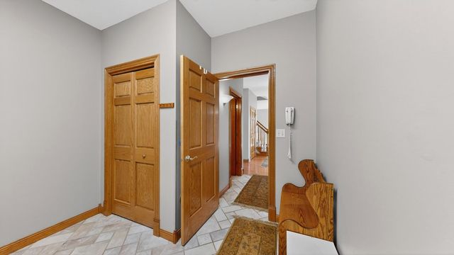 713 7th Street NW, Byron, MN 55920