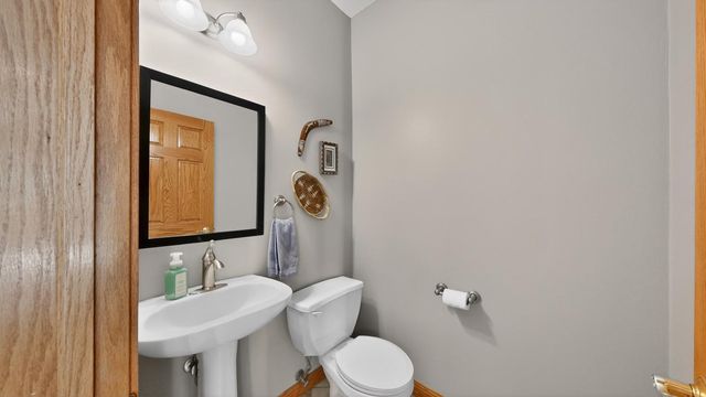 713 7th Street NW, Byron, MN 55920