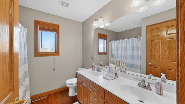 713 7th Street NW, Byron, MN 55920